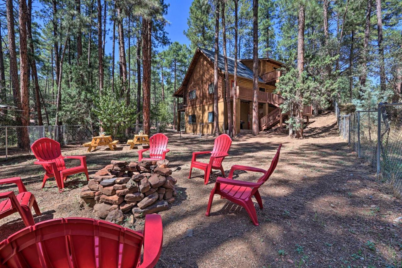 Strawberry Cabin With 2-Story Deck Dogs Welcome! Pine Zewnętrze zdjęcie