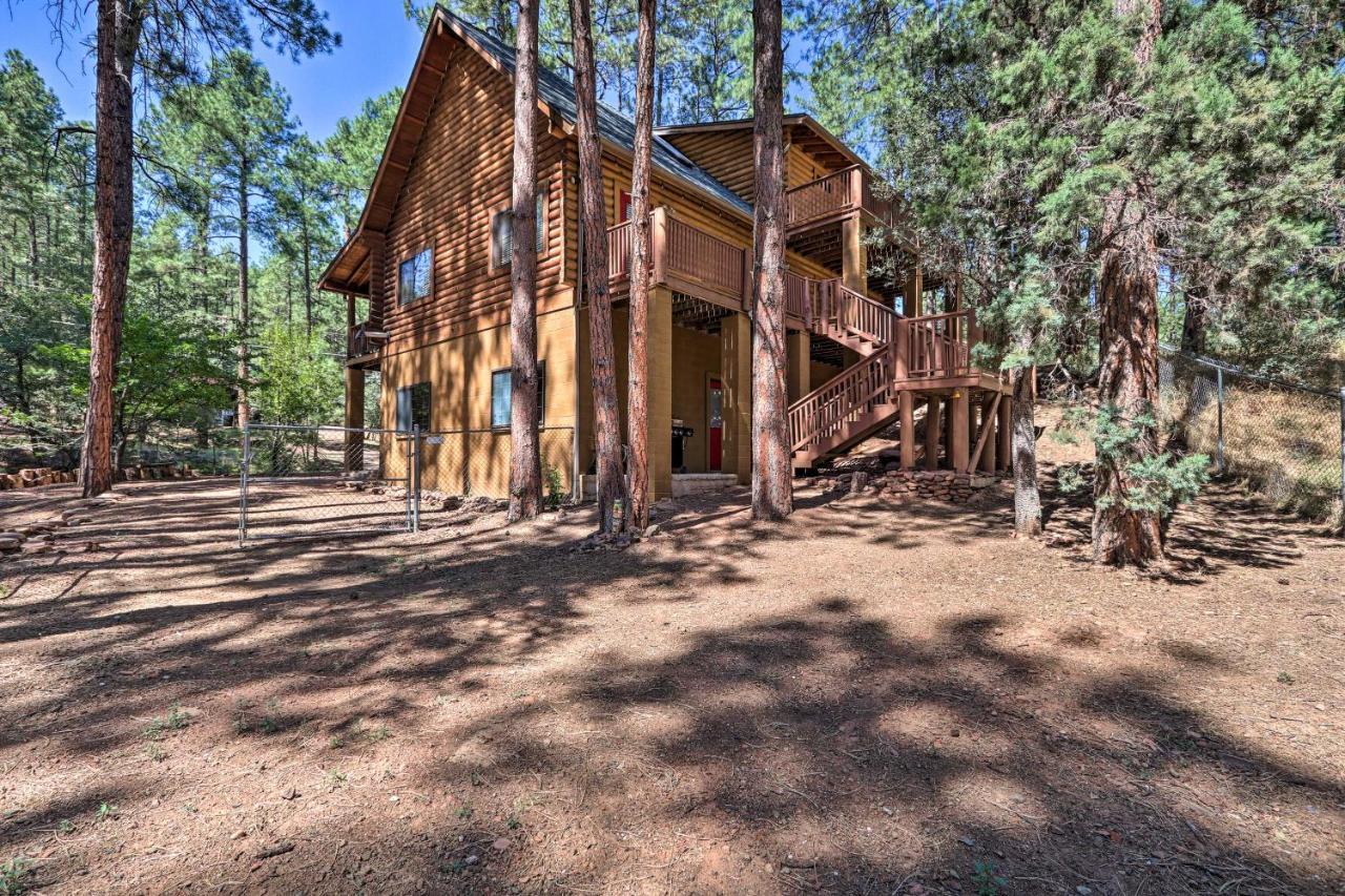 Strawberry Cabin With 2-Story Deck Dogs Welcome! Pine Zewnętrze zdjęcie