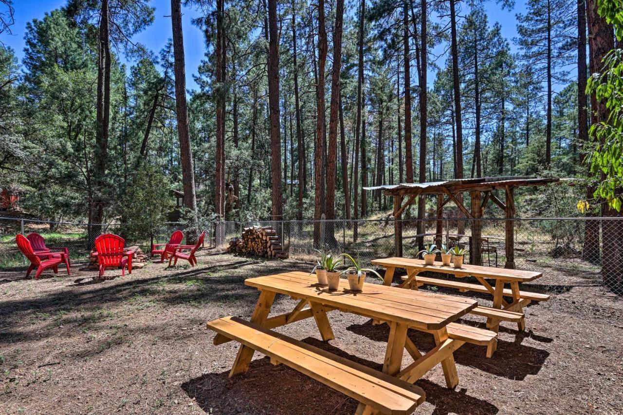 Strawberry Cabin With 2-Story Deck Dogs Welcome! Pine Zewnętrze zdjęcie